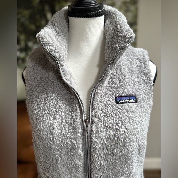 Patagonia Women's Los Gatos Fleece Vest in Salt Grey S - Picture 3 of 15